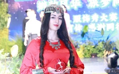 舔B拨弄深入抽插上司